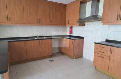 شقة - 2 غرف نوم - 3 حمامات للايجار في مبنى 108-137 - طراز حديث - ديسكفري جاردنز - دبي