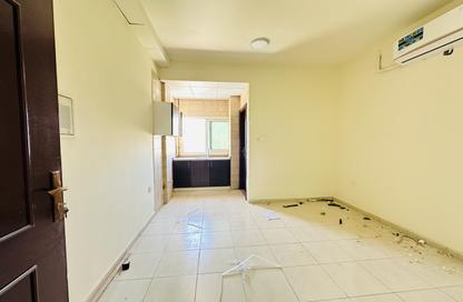 Apartment - Studio - 1 for rent in Fire Station Road - Muwaileh - Sharjah