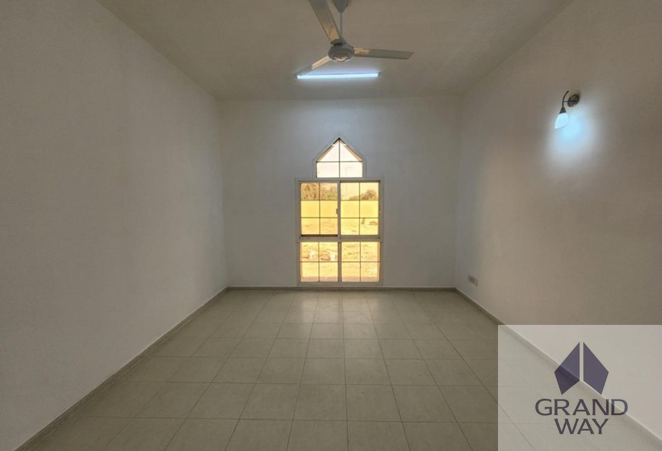 7BR Single Story Villa I 2 Side Access Gate I Yard photo 7