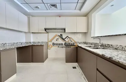 Apartment - 2 Bedrooms - 3 Bathrooms for rent in Al Waleed Garden 1 - Al Waleed Garden - Al Jaddaf - Dubai