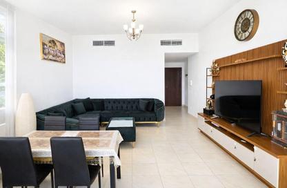 Apartment - 1 Bedroom - 2 Bathrooms for rent in La Fontana - Arjan - Dubai