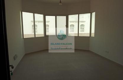 Apartment - Studio - 1 for rent in Khalifa City - Abu Dhabi