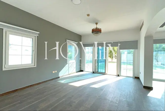 92693834 - Property Image 3