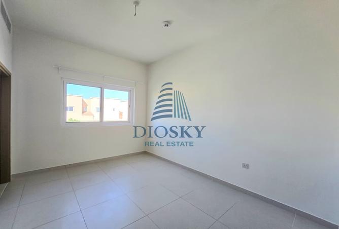 98701497 - صورة العقار 2