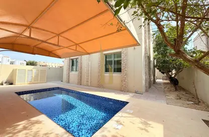 Villa - 5 Bedrooms - 5 Bathrooms for rent in Umm Suqeim 2 Villas - Umm Suqeim 2 - Umm Suqeim - Dubai