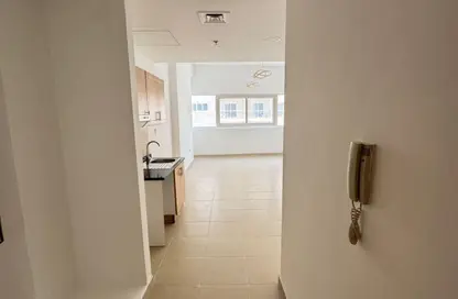 Apartment - 1 Bedroom - 2 Bathrooms for rent in ASB Tower - Dubai Silicon Oasis - Dubai