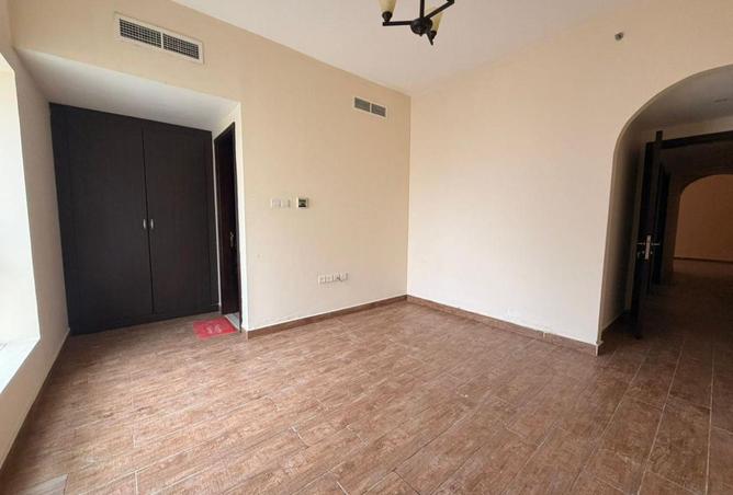 67837745 - Property Image 2