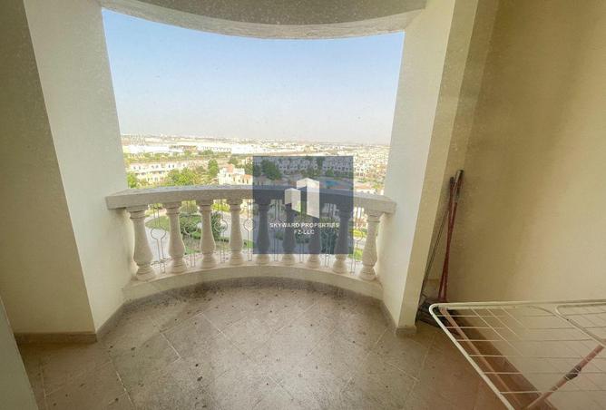 74233253 - Property Image 2