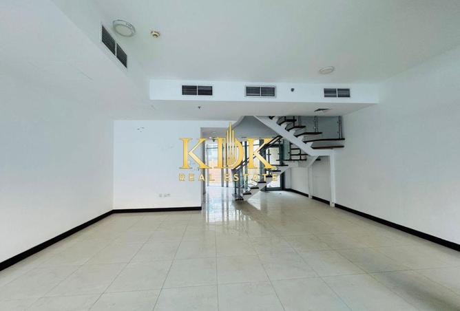 98263392 - Property Image 3
