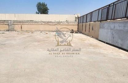 مستودع - استوديو - 1 للإيجار في المنطقة الصناعية رقم 5 - المنطقة الصناعية بالشارقة - الشارقة مستودع - استوديو - 1 للإيجار في المنطقة الصناعية رقم 5 - المنطقة الصناعية بالشارقة - الشارقة