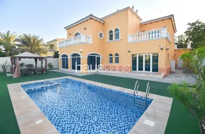 Villa - 5 Bedrooms - 7 Bathrooms for rent in Legacy Large - Legacy - Jumeirah Park - Dubai