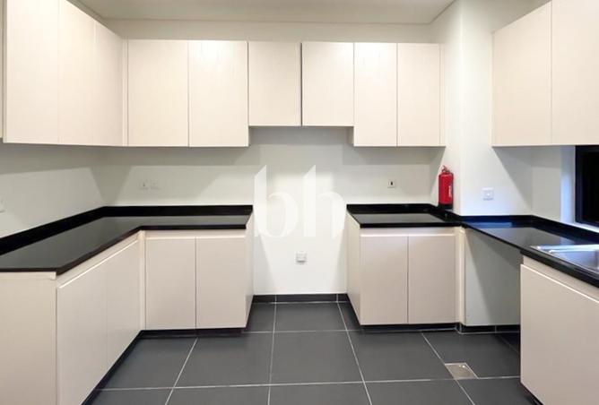 74235648 - Property Image 2