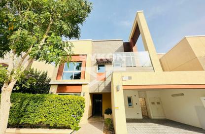 Villa - 4 Bedrooms - 5 Bathrooms for rent in Villa Lantana 1 - Villa Lantana - Dubai Science Park - Dubai