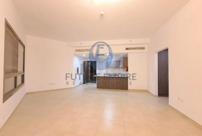 78992069 - Property Image 2