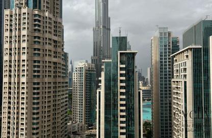 Apartment - 2 Bedrooms - 3 Bathrooms for rent in Vida Residence Downtown - Downtown Dubai - Dubai