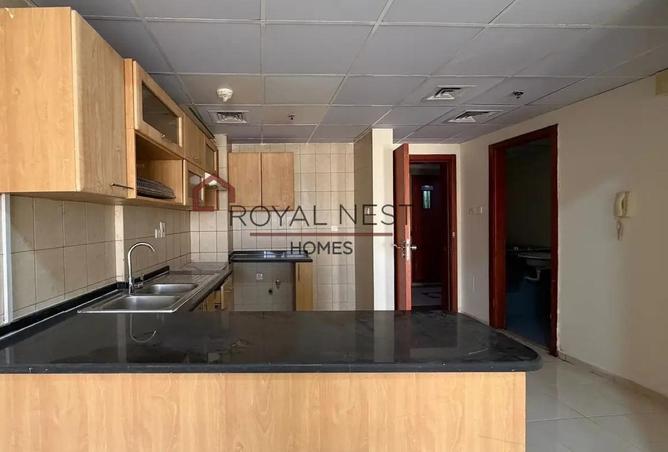Vacant Unit | Road View | Near Coming Metro