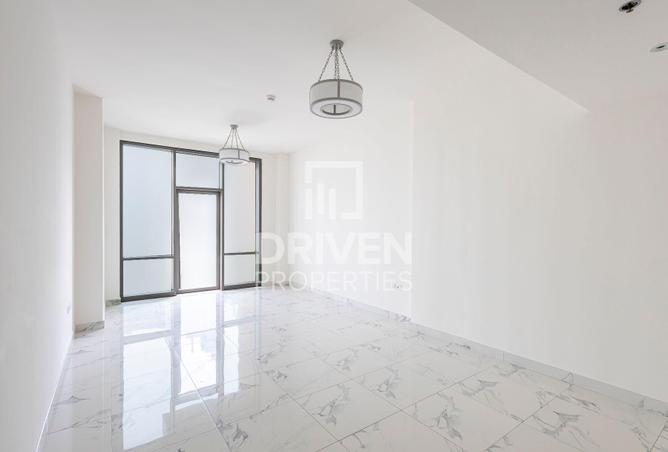 98708953 - Property Image 3