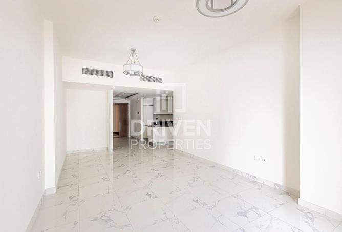 98708953 - Property Main Image