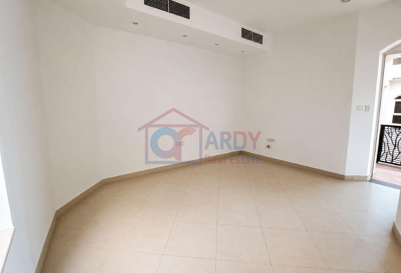 3 Beds | Well maintained | All Master bedroom photo 4