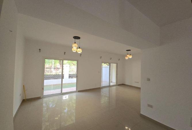 67434603 - Property Image 2