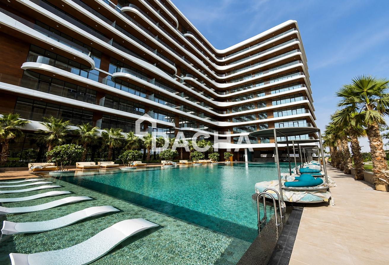 BRAND NEW I POOL VIEW I VACANT photo 12