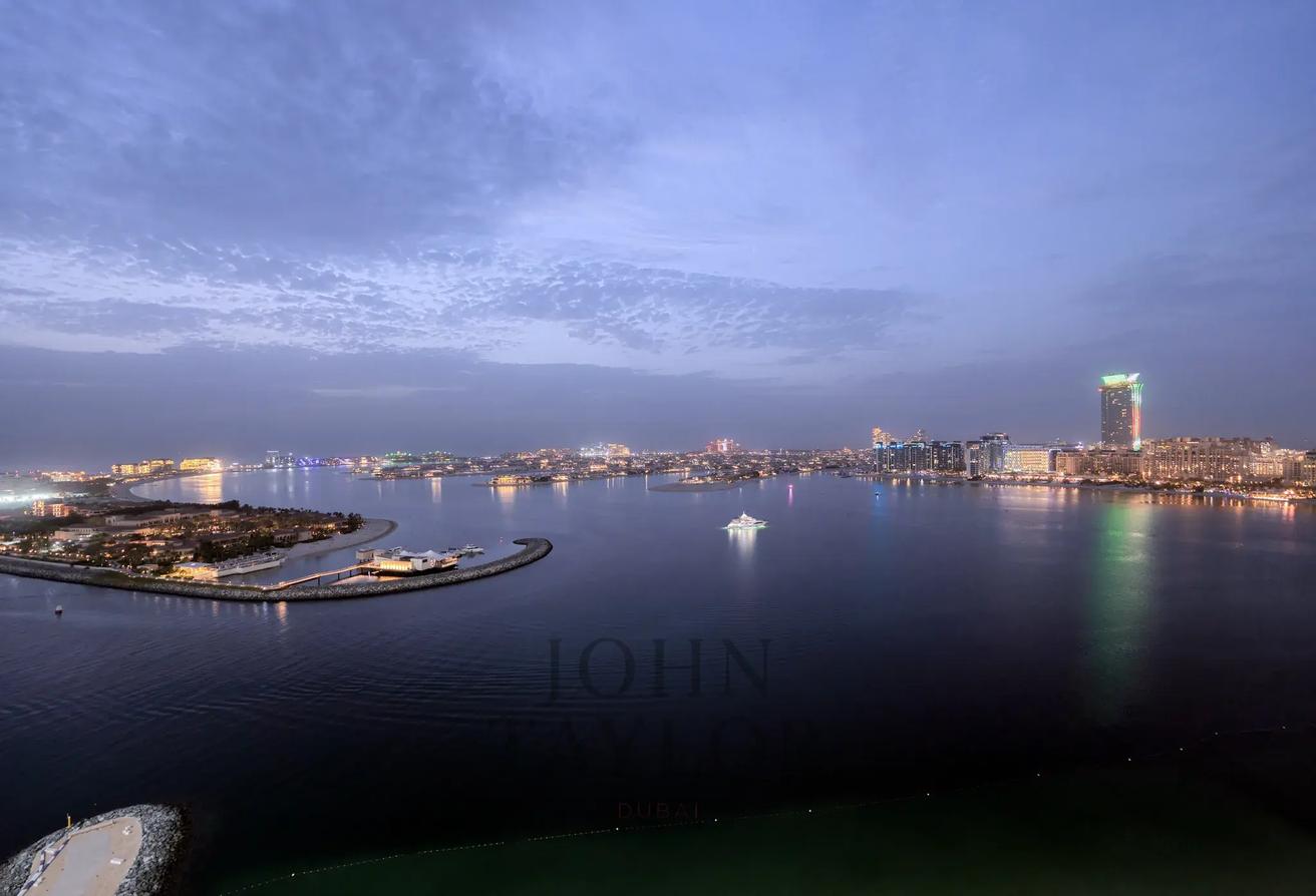 3-bedroom upgraded apartment in Beach Vista, Dubai Harbour photo 10