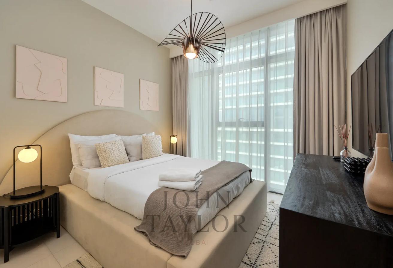 3-bedroom upgraded apartment in Beach Vista, Dubai Harbour photo 11