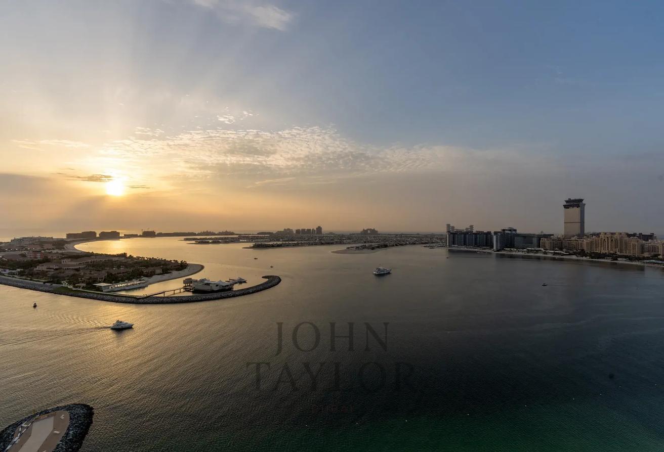 3-bedroom upgraded apartment in Beach Vista, Dubai Harbour photo 9