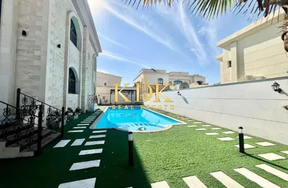 Villa - 6 Bedrooms - 7+ Bathrooms for rent in Al Barsha 2 Villas - Al Barsha 2 - Al Barsha - Dubai Villa - 6 Bedrooms - 7+ Bathrooms for rent in Al Barsha 2 Villas - Al Barsha 2 - Al Barsha - Dubai