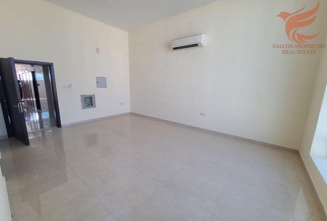 104246190 - Property Main Image