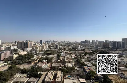 شقة - غرفة نوم - 2 حمامات للايجار في مساكن كورنيش عجمان - طريق كورنيش عجمان - عجمان