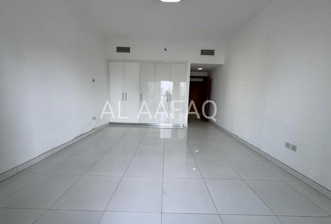 130220238 - Property Image 3