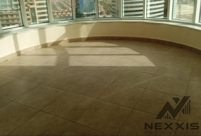 54002645 - Property Image 3