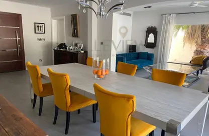 Villa - 5 Bedrooms - 5 Bathrooms for rent in Meadows 2 - Meadows - Dubai Villa - 5 Bedrooms - 5 Bathrooms for rent in Meadows 2 - Meadows - Dubai