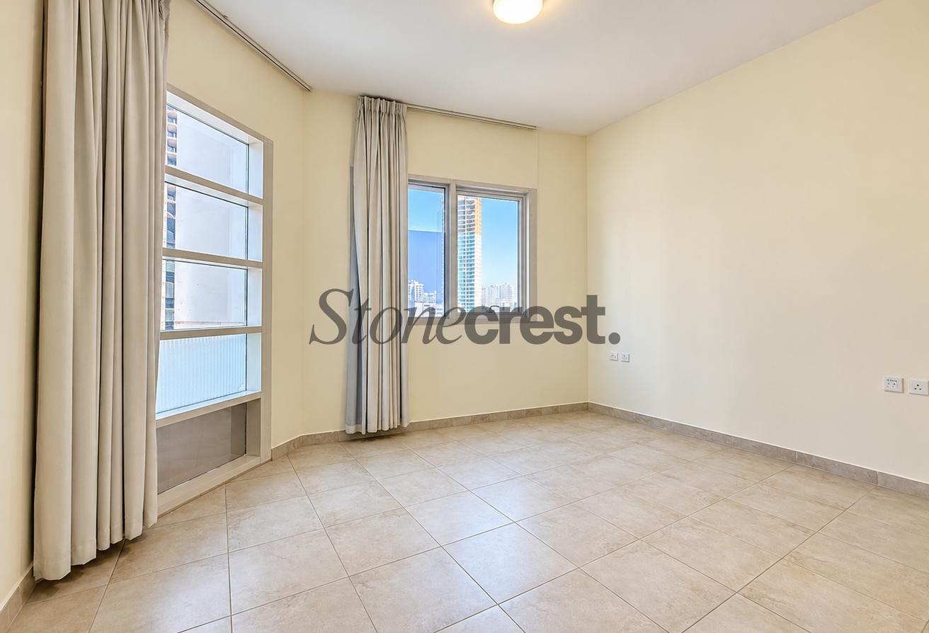 Maids Room | Vacant | Well Presented | Lakeview photo 8