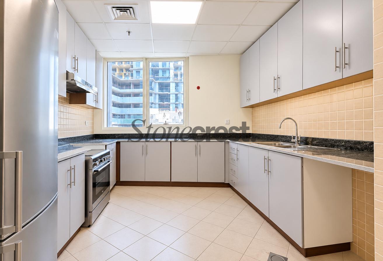 Maids Room | Vacant | Well Presented | Lakeview photo 7