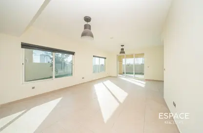 فيلا - 4 غرف نوم - 5 حمامات للايجار في فلل ليجاسي نوفا - جميرا بارك - دبي