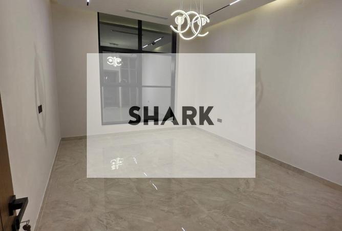 82351637 - Property Main Image