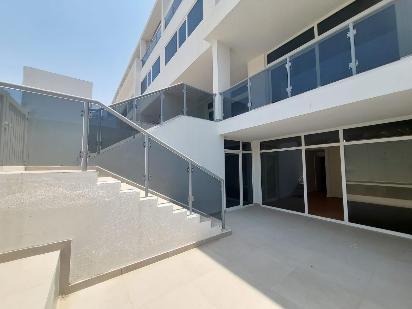 Modern Finishing | Great Community | Big Villa