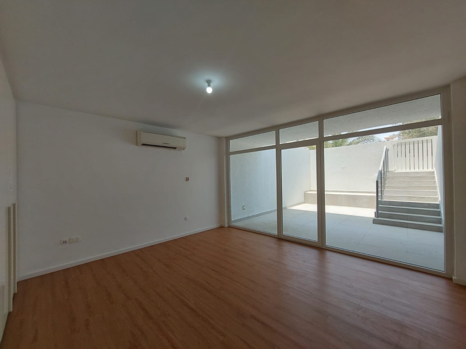 Modern Finishing | Great Community | Big Villa