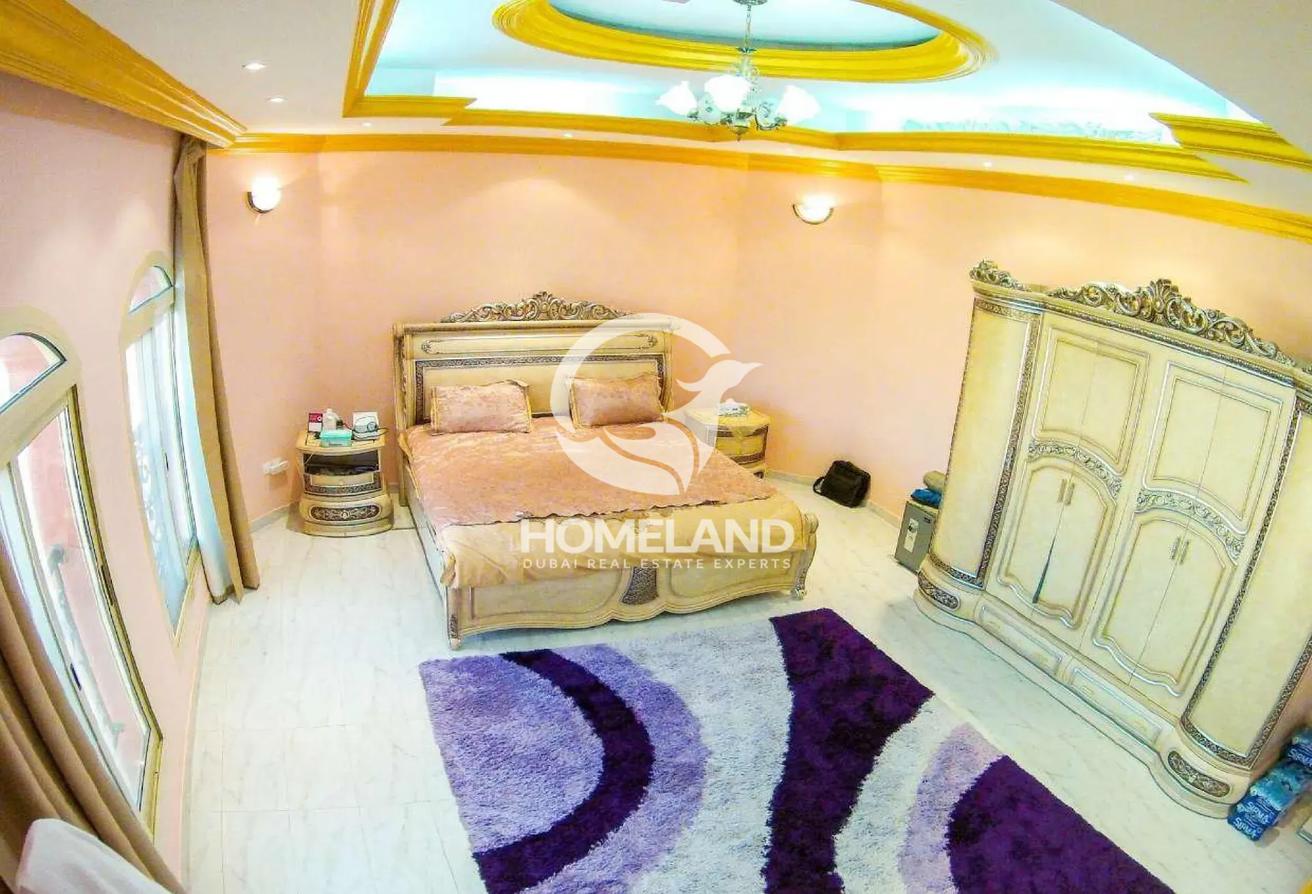 Huge Plot | Fully Furnished | Duplex | 2 Majlis photo 8