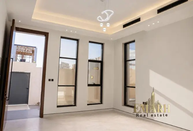 163691837 - Property Image 2