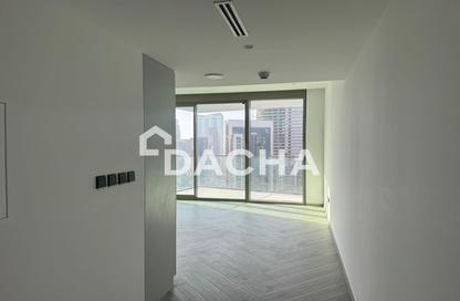 Apartment - 1 Bedroom - 1 Bathroom for rent in Peninsula Three - Peninsula - Business Bay - Dubai