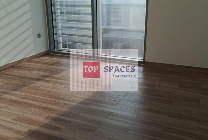 60520295 - Property Image 3