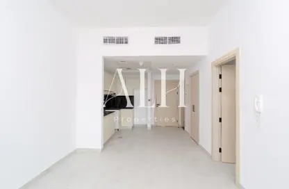 Apartment - 1 Bedroom - 2 Bathrooms for rent in Binghatti Gems - District 12 - Jumeirah Village Circle - Dubai