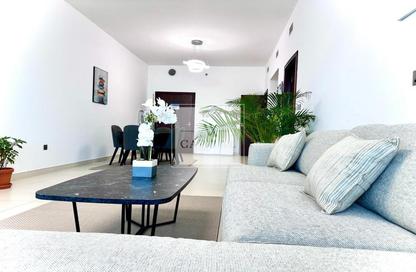 Apartment - 1 Bedroom - 2 Bathrooms for rent in Azure Residences - Palm Jumeirah - Dubai