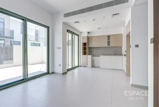 146422103 - Property Image 3