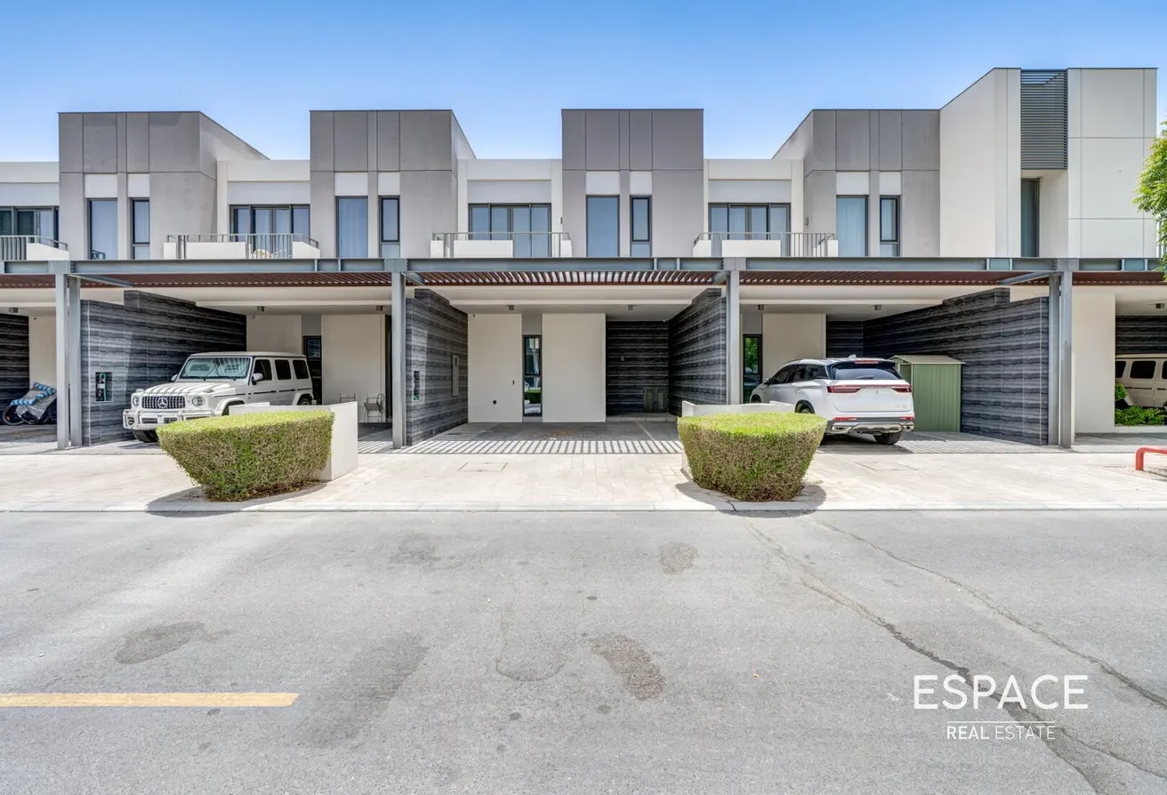 146422103 - Property Main Image