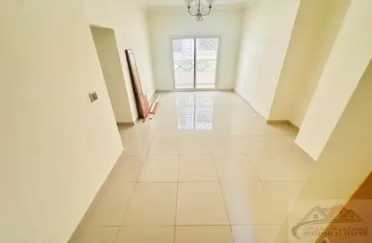 Apartment - 2 Bedrooms - 2 Bathrooms for rent in Muwaileh 3 Building - Muwaileh - Sharjah