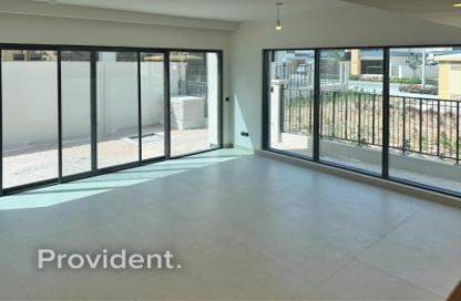 Townhouse - 5 Bedrooms - 6 Bathrooms for rent in Damac Lagoons - Dubai